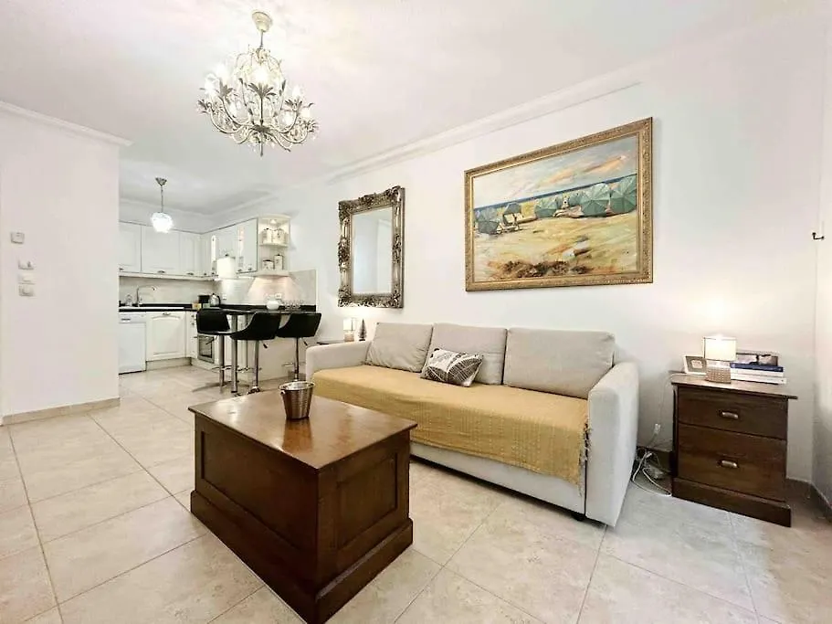 Apartment Le Square Pauline, Apt 4 Prs, Jardin, 300M Mer Antibes France