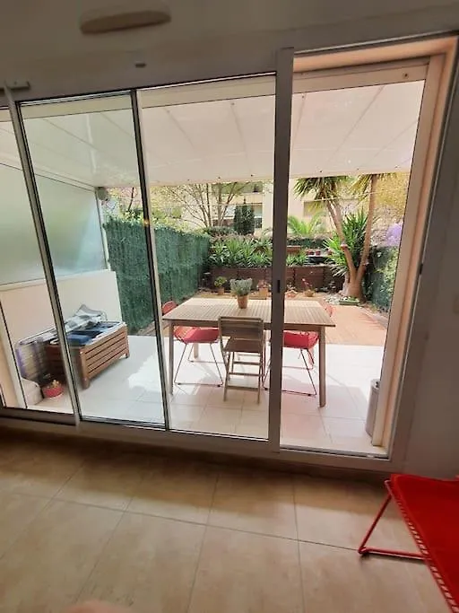 Apartment Le Square Pauline, Apt 4 Prs, Jardin, 300M Mer Antibes